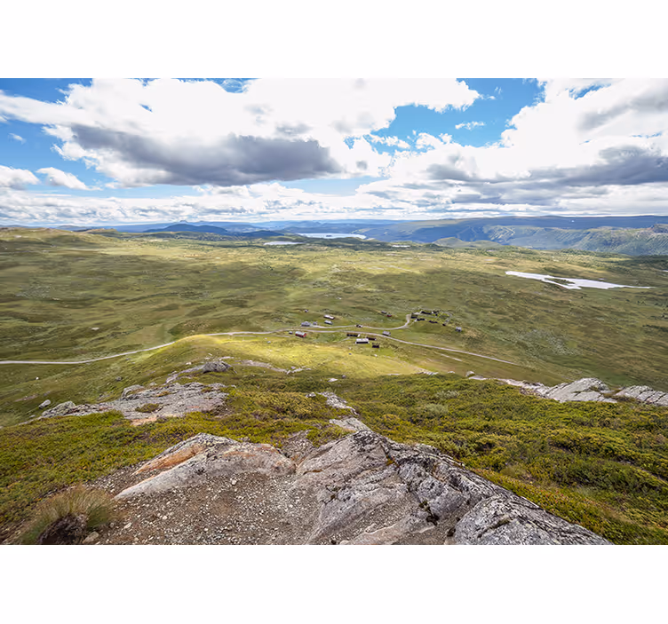 Fototapet landschap bergachtig groene uitzicht - TenStickers