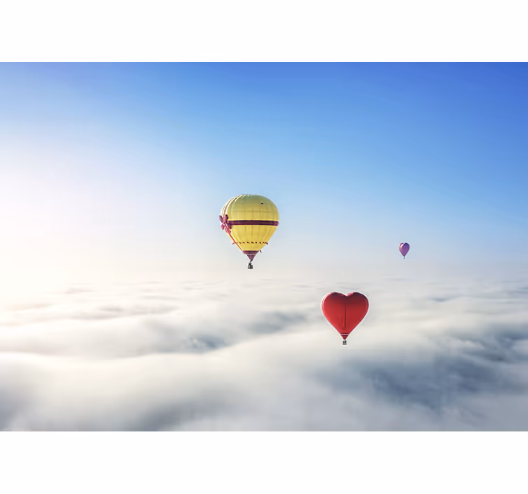 Foto behang liefde zwevende hart ballonnen - TenStickers