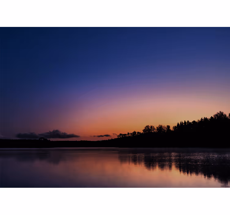 Fototapet landschap vredzaam meer bij zonsondergang - TenStickers