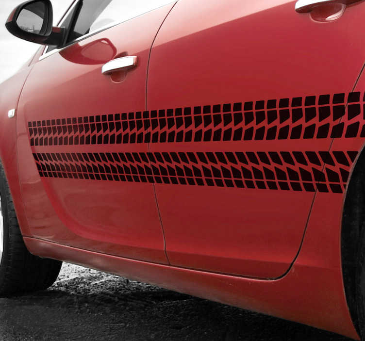 TenStickers. Auto sticker bandensporen. De bandensporen sticker laat zien dat je wel wat horsepower kan waarderen en misschien ook zo nu en dan eens wat remsporen achterlaat.