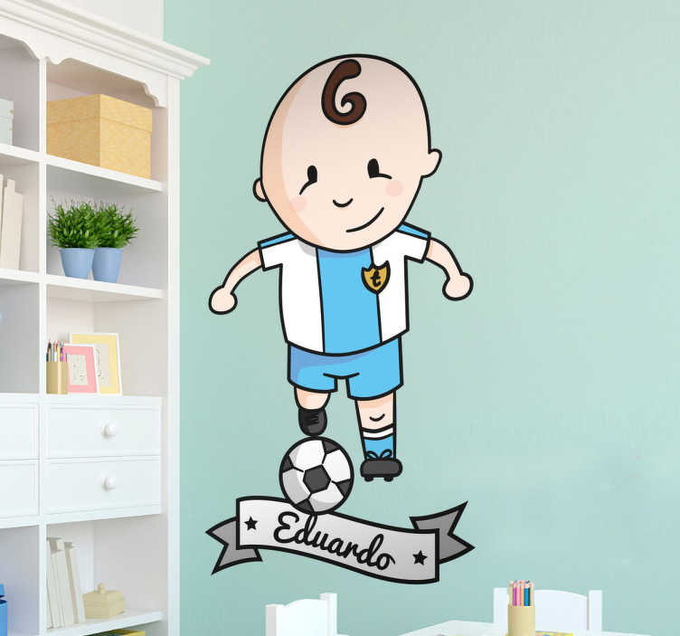 TenStickers. Muursticker Gepersonaliseerde Voetballer. Leuke muursticker voor de kinderkamer van uw zoon of de speelkamer in huis die u kunt personaliseren!