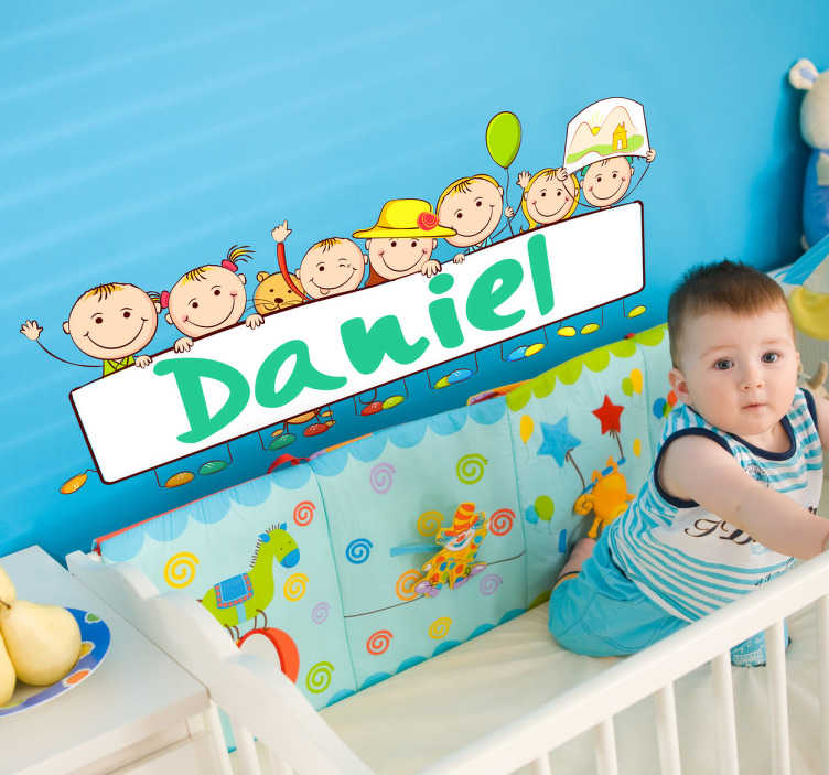 TenStickers. Sticker Personaliseerbaar Baby sticker. Personaliseer en decoreer de kinderkamer met deze muursticker die u kunt personaliseren met ene naam naar keus. +10.000 tevreden klanten.