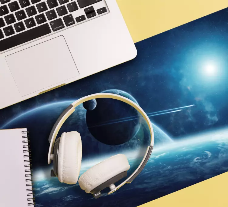 Gaming muismat kosmisch planetair tafereel - TenStickers