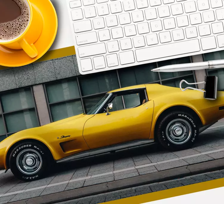 Gaming muismat strakke gele sportauto - TenStickers