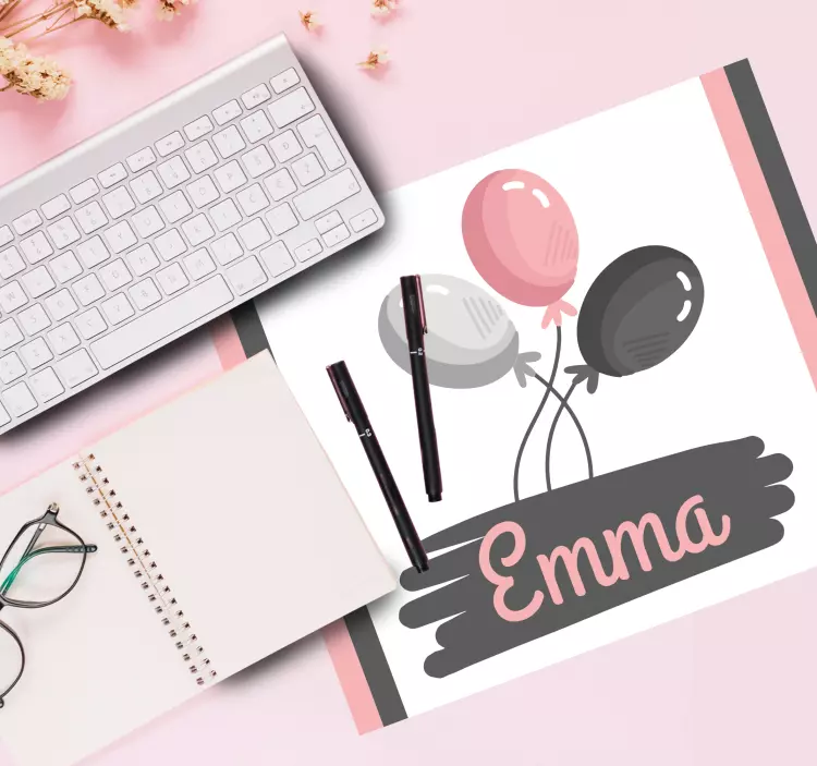 Muismat met naam kleurrijke ballonnen arrangement - TenStickers