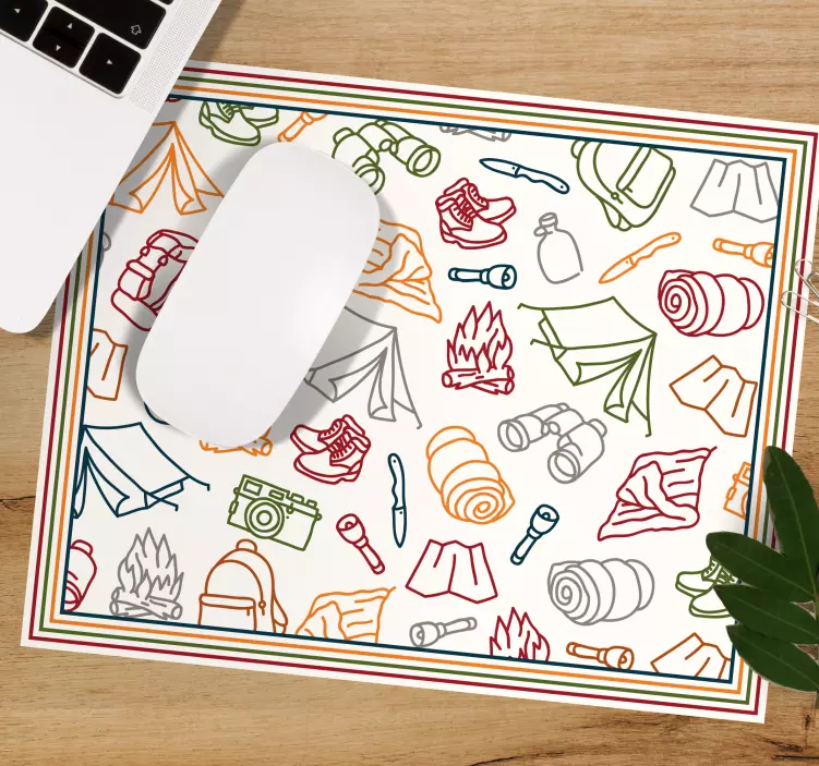 Originele muismat met kampeeruitrusting motief - TenStickers