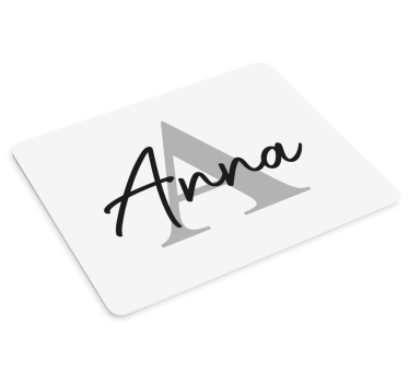 Muismat met naam Grote initiaal en naam - TenStickers