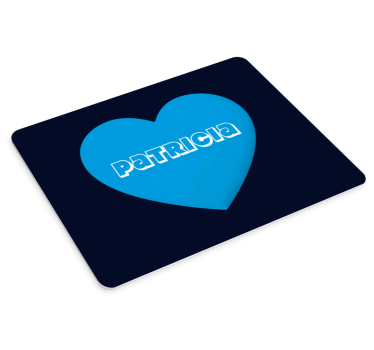 Muismat met naam hartvormige personalisatie - TenStickers