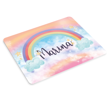 Muismat met naam kleurrijke regenboogwolken - TenStickers