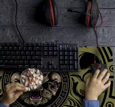 Gaming muismat fierce lion embleem - TenStickers