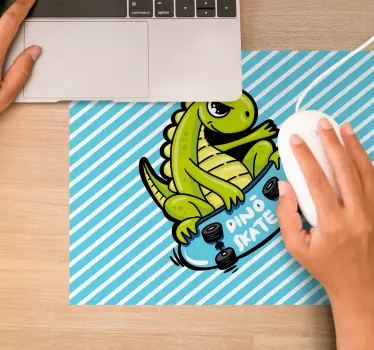 Gaming muismat speelse dinosaurus skate - TenStickers