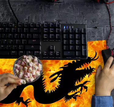 Gaming muismat vuur draak silhouet - TenStickers