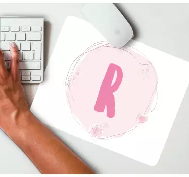 Muismat met naam gepersonaliseerde elegante initiaal - TenStickers