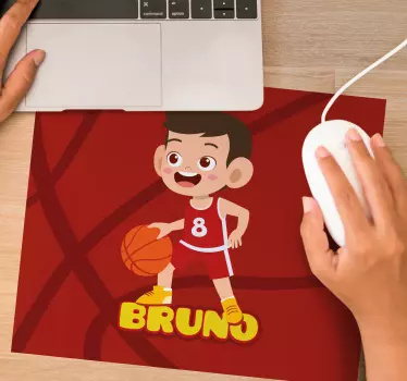 Muismat met naam vrolijke basketbal atleet - TenStickers