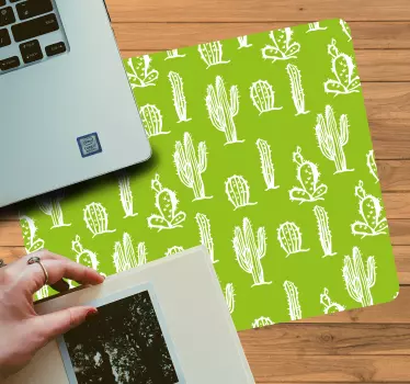 Originele muismat Cactuspatroon met groene achtergrond - TenStickers