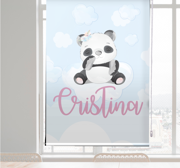 Baby panda zittend met naam rolgordijn kinderkamer - TenStickers
