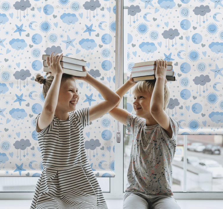 Blauw sterrenpatroon rolgordijn wolken - TenStickers