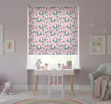 Rolgordijn kinderkamer eenhoorns en ijsjes op roze achtergrond - TenStickers