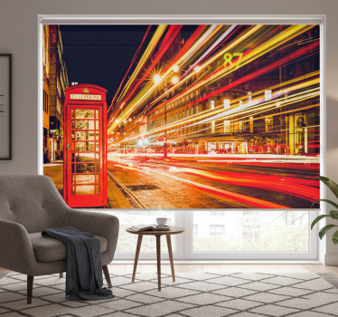 Rolgordijn rood iconic london night - TenStickers