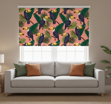 Rolgordijn woonkamer exotisch roze landschap met toekans - TenStickers
