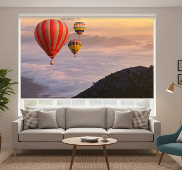 Rolgordijn woonkamer luchtballonnen in de lucht - TenStickers