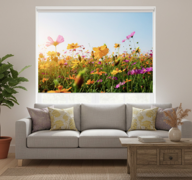 Rolgordijn woonkamer mix van bloemtypes - TenStickers