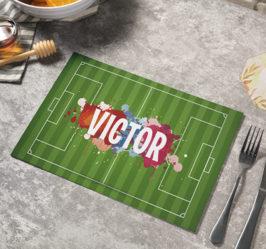 Kinder placemat Voetbalveld met naam - TenStickers