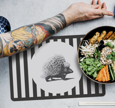 Originele placemat met stekelvarken silhouet ontwerp - TenStickers
