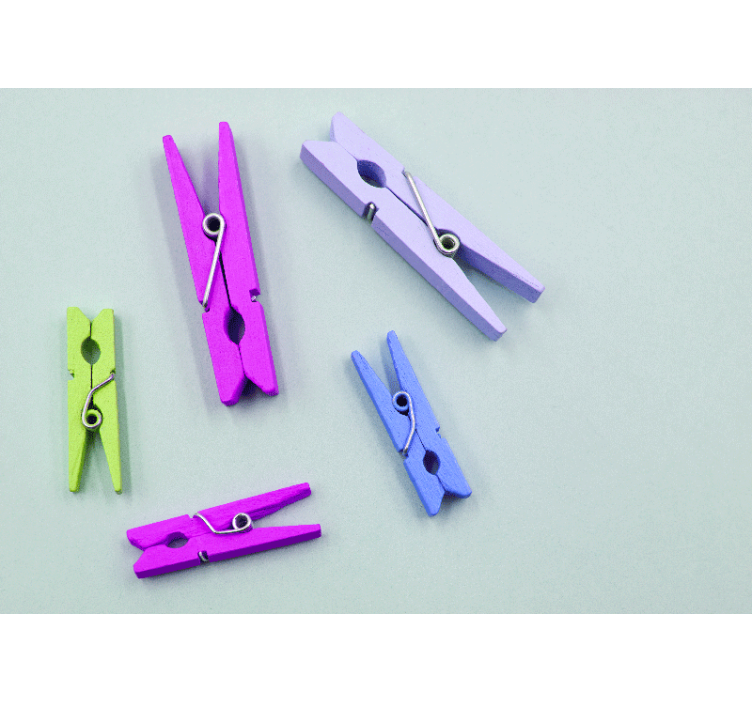 Kleurrijke wasknijpers opstelling fotobehang print - TenStickers