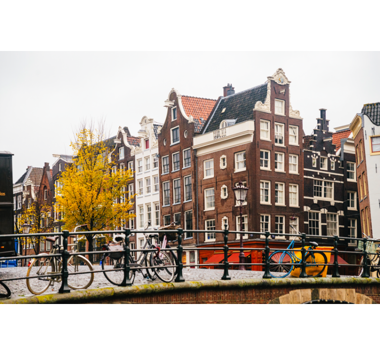 Amsterdamse fotobehang fietsen en grachtenpand - TenStickers