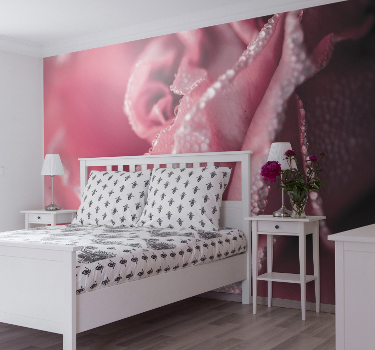 Bloemen foto behang dewy roze roos - TenStickers