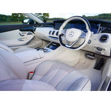 Fotobehang voertuigen luxe auto interieur - TenStickers