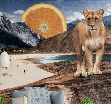 Foto behang dieren leeuw strandscene - TenStickers