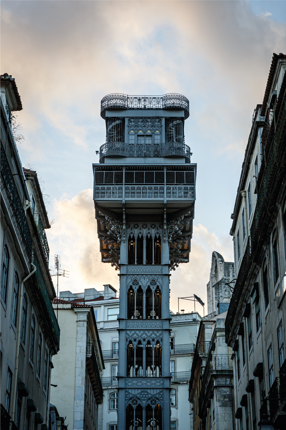 Poster woonkamer lisboa lift - TenStickers