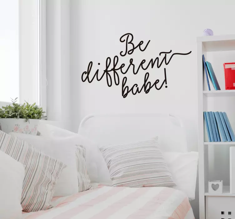Tekst sticker Be different babe - TenStickers