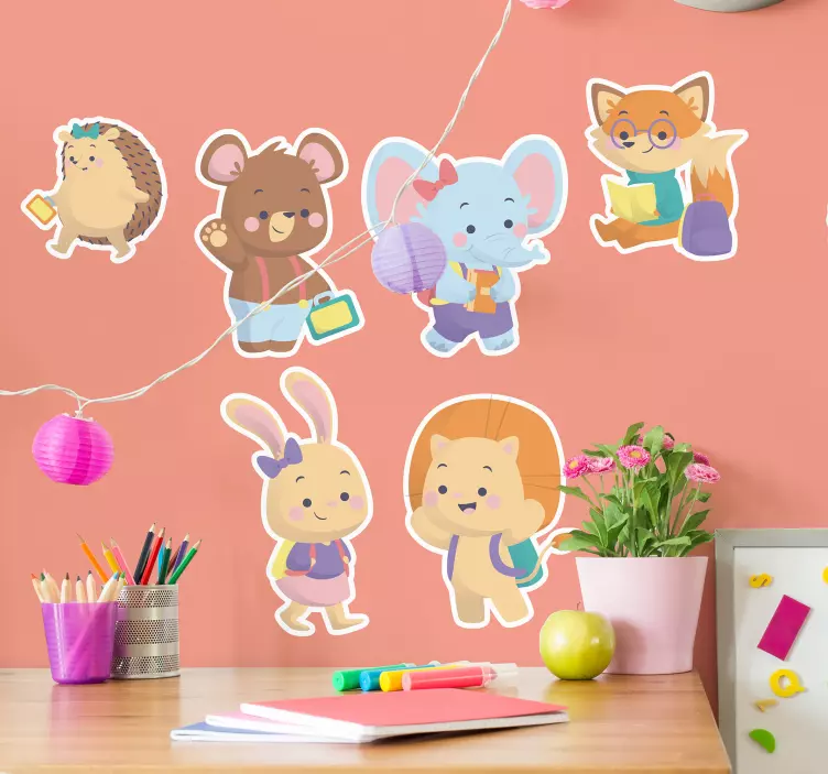 Charmante dierenvrienden muursticker kinderkamer - TenStickers