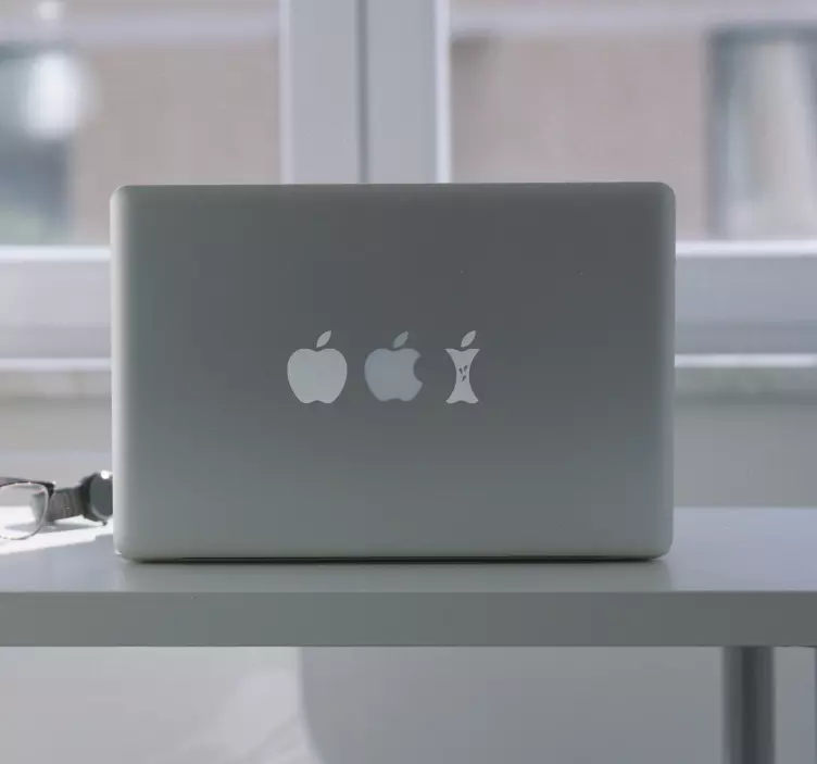 Laptop sticker opgegeten appel - TenStickers