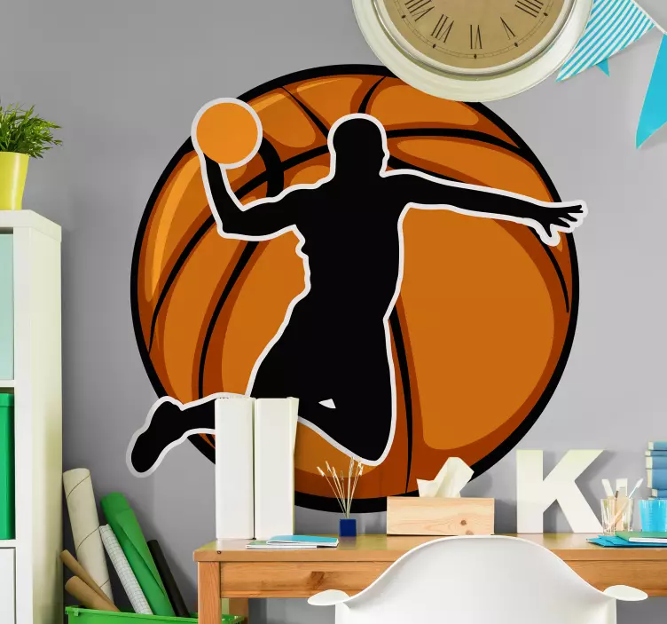 Dynamische slam dunk basketbal sticker - TenStickers