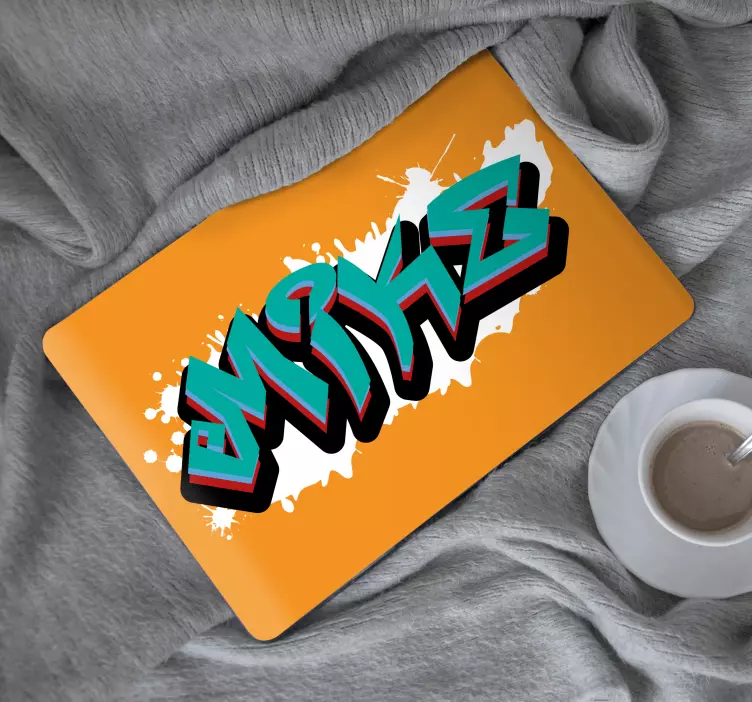 Gewaagde graffiti met naam laptop sticker - TenStickers