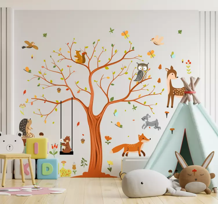 Herfst boom met dieren Muursticker kinderkamer - TenStickers