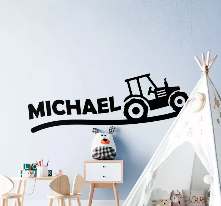 Muurstickers tractor op heuvel met naam  - TenStickers