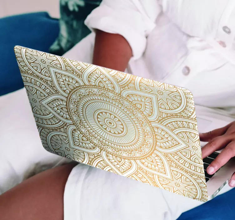 Laptop sticker mandala goudkleur - TenStickers