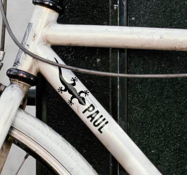 Gekko met naam fiets sticker - TenStickers