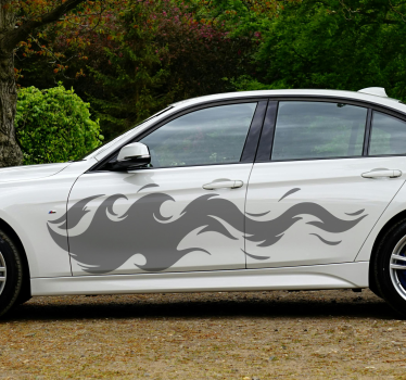 Golf van vlammen auto sticker - TenStickers