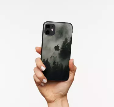 Iphone sticker mistige boslandschap - TenStickers