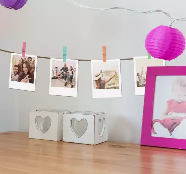 Ornament muursticker lijn met polaroids - TenStickers