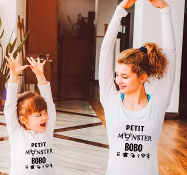Baby t-shirt speelse monster familie - TenStickers