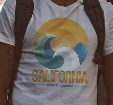 T-shirt california kustgolven - TenStickers