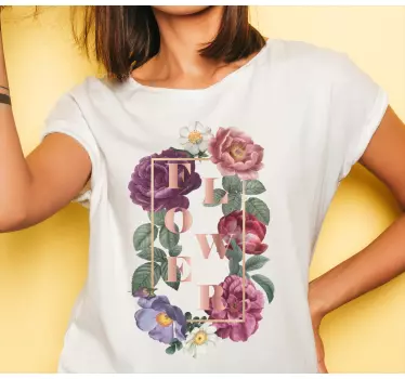 Bloemige aangepaste typografie t-shirt - TenStickers