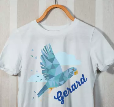 T-shirt met naam gestileerde vliegende vogel - TenStickers